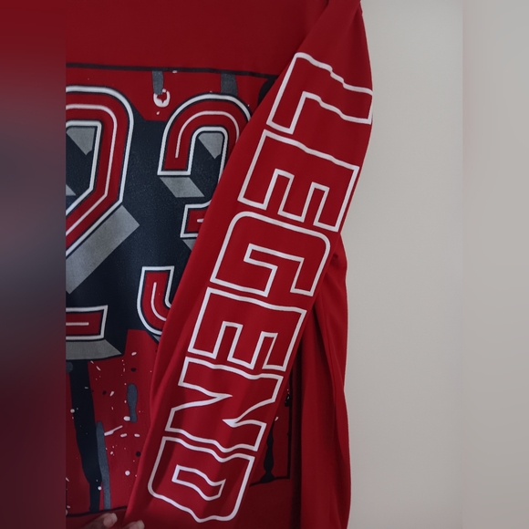 Red L/S "23 LEGEND" Graphic Tee. Mens SZ L - Picture 3 of 5